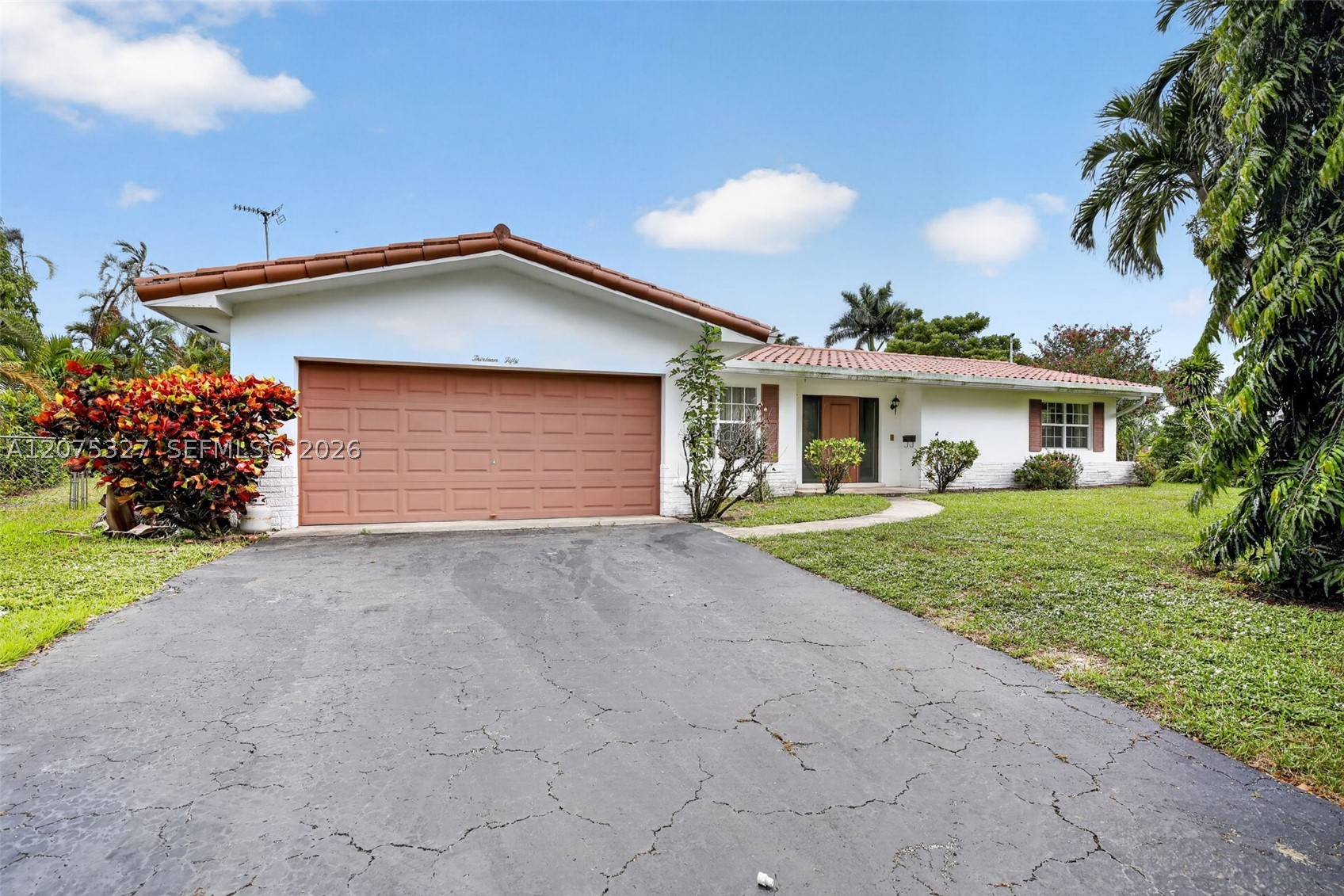1350 NW 73rd - 1350 NW 73rd, Plantation, FL 33313 Luxury Property | Jose Angel Pina