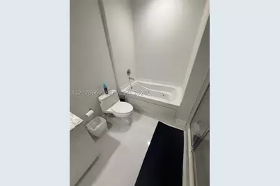 951 Brickell #4105, Miami, FL 33131 - Photo 15