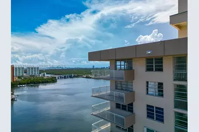 250 174th #2304, Sunny Isles Beach, FL 33160 - Photo 7