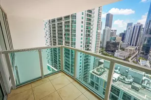 41 SE 5th, Miami, FL 33131 - Photo 11