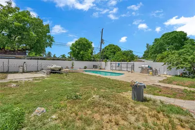 3030 NW 90th, Miami, FL 33147 - Photo 33