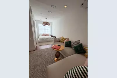 526 15th #12, Miami Beach, FL 33139 - Photo 1