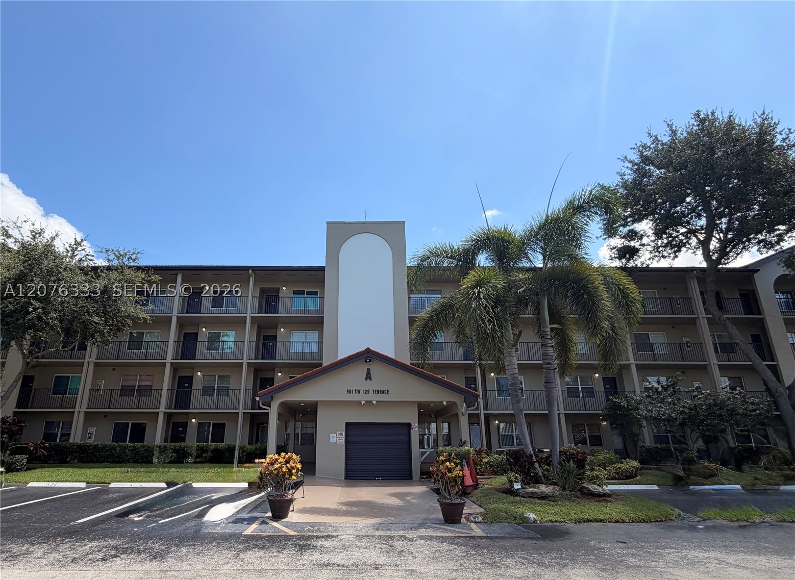 901 SW 128th #212A - 901 SW 128th #212A, Pembroke Pines, FL 33027 Luxury Property | Jose Angel Pina