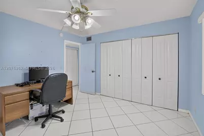 9721 Sunrise Lakes #102, Sunrise, FL 33322 - Photo 19