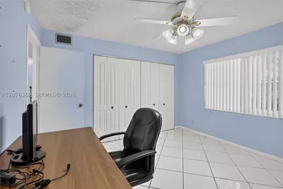 9721 Sunrise Lakes #102, Sunrise, FL 33322 - Photo 21