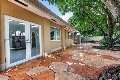 8936 SW 11th, Miami, FL 33174 - Photo 39