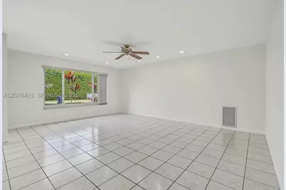 17721 SW 93rd, Palmetto Bay, FL 33157 - Photo 3