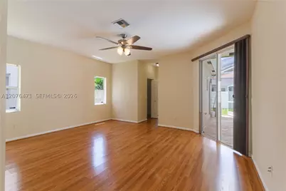 10256 NW 53rd, Coral Springs, FL 33076 - Photo 9