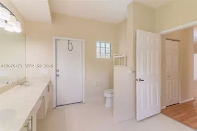 10256 NW 53rd, Coral Springs, FL 33076 - Photo 17