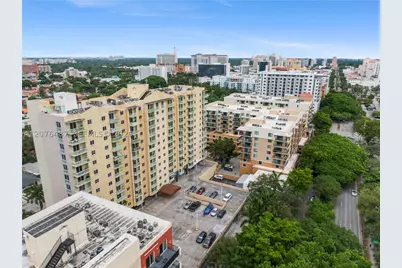 3500 Coral #1404, Miami, FL 33145 - Photo 15