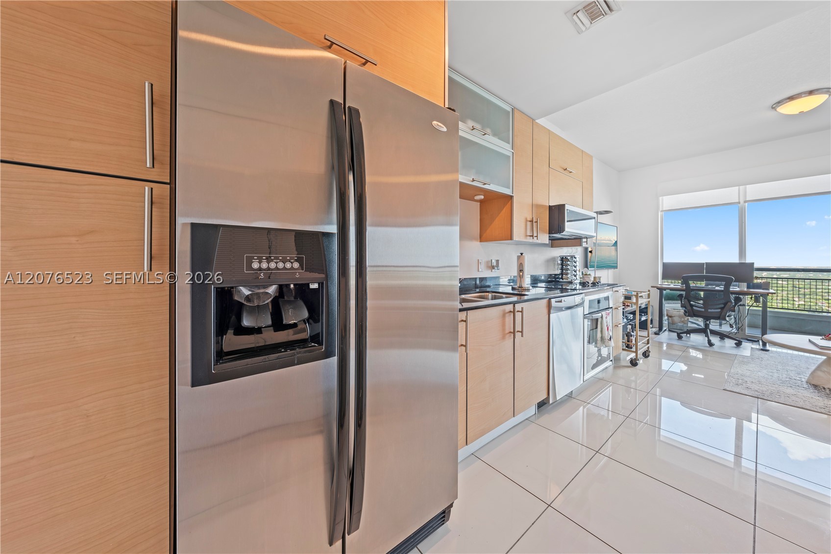60 SW 13th #2403 - 60 SW 13th #2403, Miami, FL 33130 Luxury Property | Jose Angel Pina
