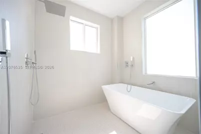 10381 NW 67th, Doral, FL 33178 - Photo 37