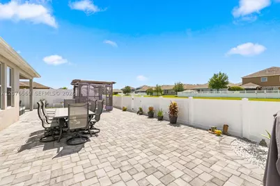 2050 Beacon Landing, Orlando, FL 32824 - Photo 39