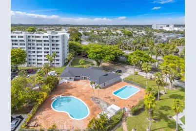 9001 SW 77th #C402, Miami, FL 33156 - Photo 17