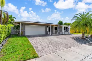 15825 SW 103rd, Miami, FL 33157 - Photo 1