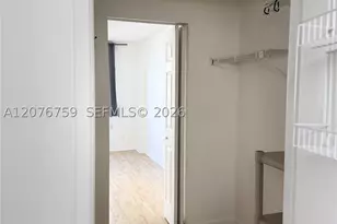 770 Claughton Island, Miami, FL 33131 - Photo 15