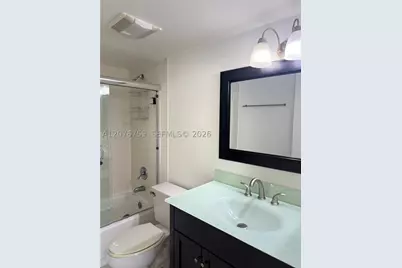 770 Claughton Island #601, Miami, FL 33131 - Photo 21