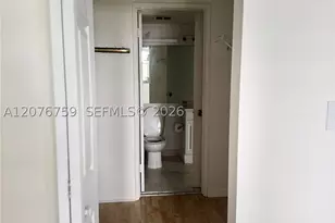 770 Claughton Island, Miami, FL 33131 - Photo 25