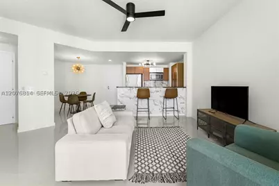 300 S Biscayne #T-3407, Miami, FL 33131 - Photo 15