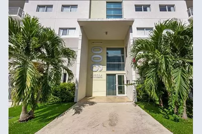 900 SW 7th #503, Miami, FL 33130 - Photo 17