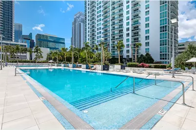 951 Brickell #2608, Miami, FL 33131 - Photo 11