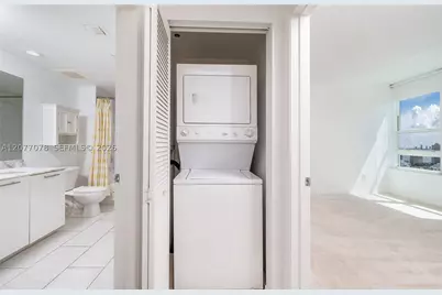 951 Brickell #2608, Miami, FL 33131 - Photo 27