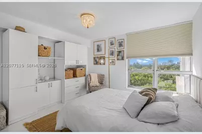 3500 Mystic Pointe #604, Aventura, FL 33180 - Photo 17