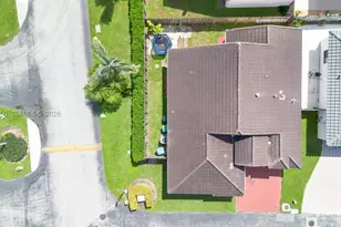 8021 SW 158th, Miami, FL 33193 - Photo 11