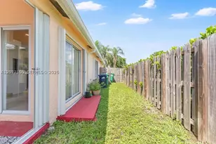 8021 SW 158th, Miami, FL 33193 - Photo 5