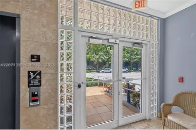 1060 NW 7th #205, Miami, FL 33136 - Photo 21