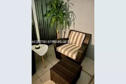 170 SE 14th #2006, Miami, FL 33131 - Photo 5