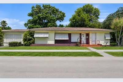 425 S 15th, Hollywood, FL 33020 - Photo 1