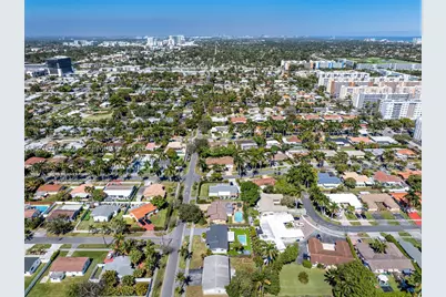 220 NE 10th, Hallandale Beach, FL 33009 - Photo 77