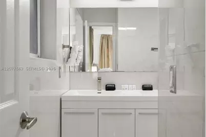 220 NE 10th, Hallandale Beach, FL 33009 - Photo 21
