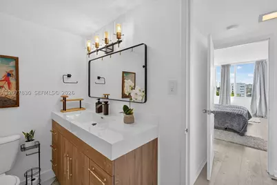 1000 West #509, Miami Beach, FL 33139 - Photo 11