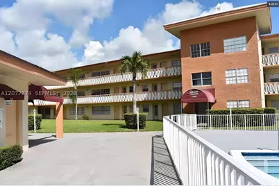 1885 NE 121st #16, North Miami, FL 33181 - Photo 3