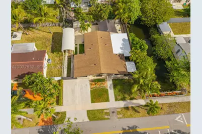 2485 NE 214th, Miami, FL 33180 - Photo 45