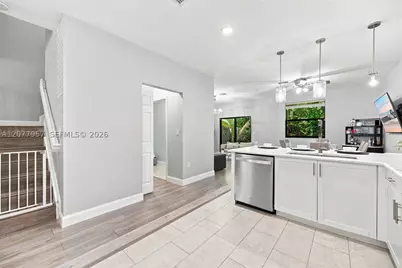 156 SW 185th, Pembroke Pines, FL 33029 - Photo 13