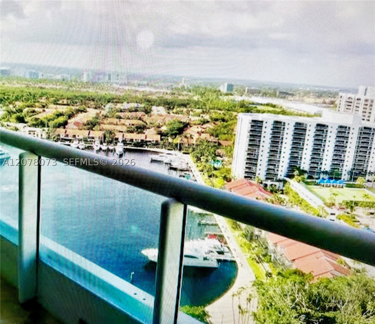 21055 Yacht Club #2404 - 21055 Yacht Club #2404, Aventura, FL 33180 Luxury Property | Jose Angel Pina