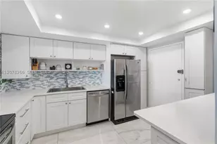 1351 NE Miami Gardens, Miami, FL 33179 - Photo 5