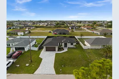 1609 NW 16th, Cape Coral, FL 33993 - Photo 43