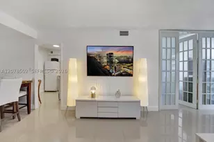 5225 Collins, Miami Beach, FL 33140 - Photo 5