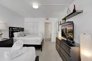 5225 Collins, Miami Beach, FL 33140 - Photo 11