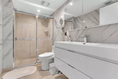 41 SE 5th #1117, Miami, FL 33131 - Photo 23