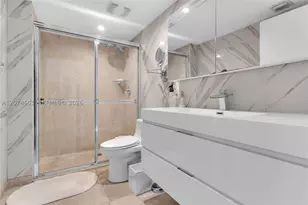 41 SE 5th, Miami, FL 33131 - Photo 23