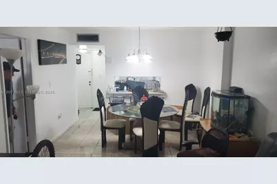 677 SW 9th #102, Miami, FL 33130 - Photo 3