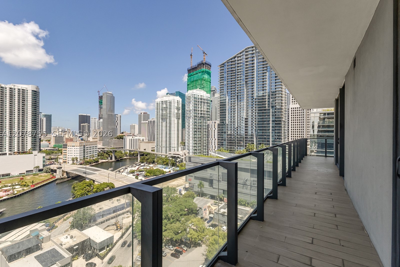 88 SW 7th #1511 - 88 SW 7th #1511, Miami, FL 33130 Luxury Property | Jose Angel Pina