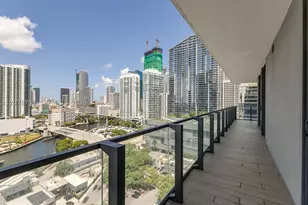 88 SW 7th, Miami, FL 33130 - Photo 1