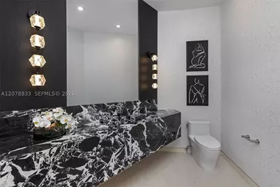 51 Isla Bahia, Fort Lauderdale, FL 33316 - Photo 25