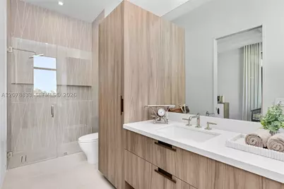 51 Isla Bahia, Fort Lauderdale, FL 33316 - Photo 45